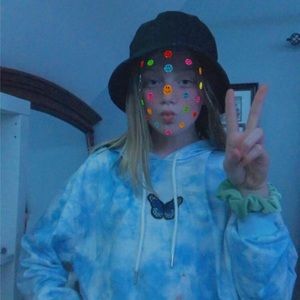 Meet your Posher, Bella